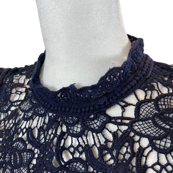 Ladies Nenette Lepore Sleeveless Lace Top Navy Blue Size Small - Picture 8 of 14